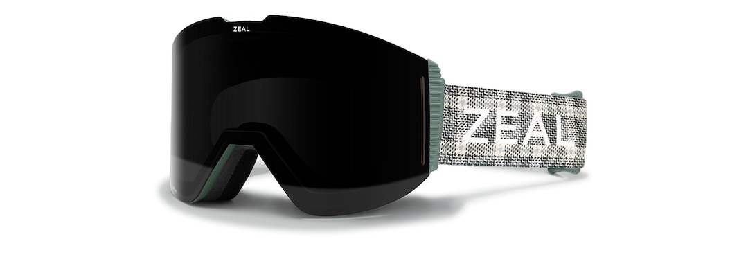 Plaiditude LOOKOUT quarter View