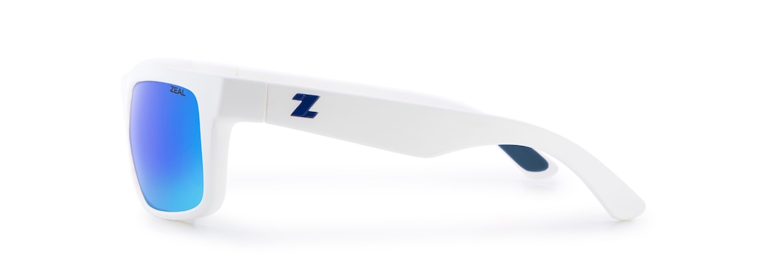 White River ESSENTIAL side View