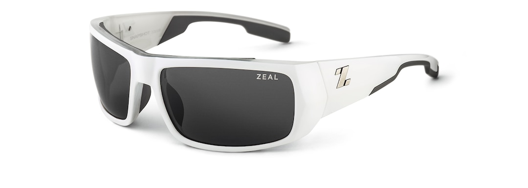 White Gloss SNAPSHOT quarter View