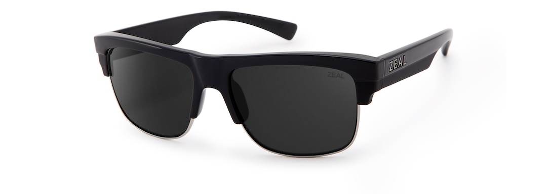 Black Gloss EMERSON quarter View