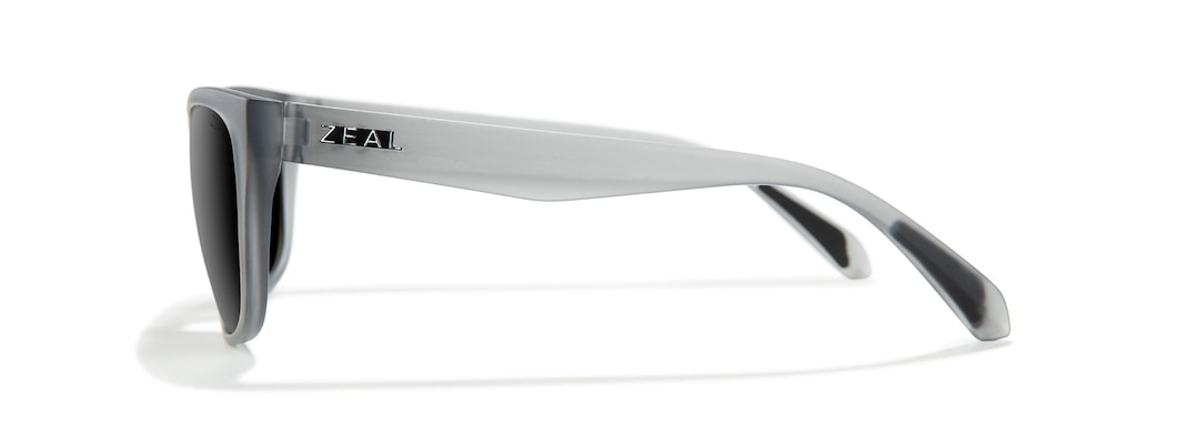 Granite Grey QUANDARY side View