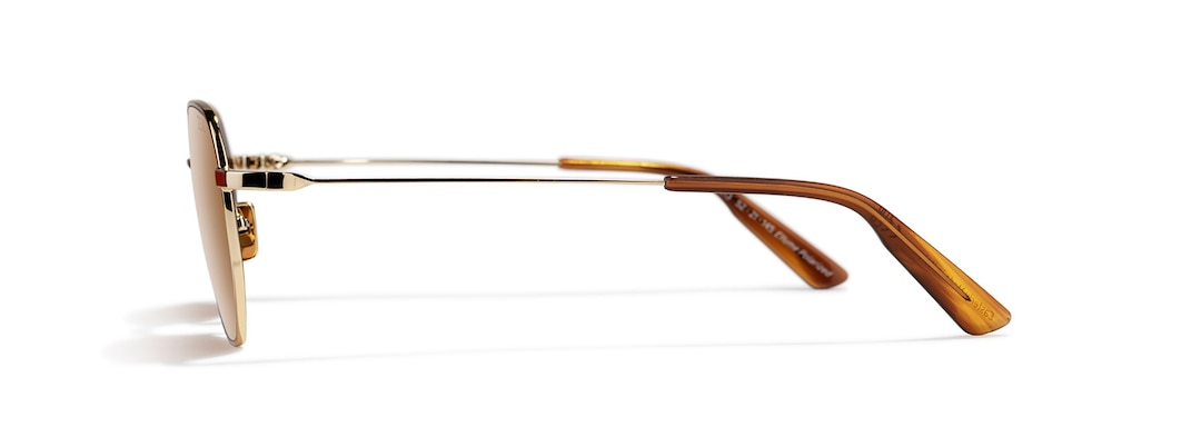 Gold EASTERLY side View