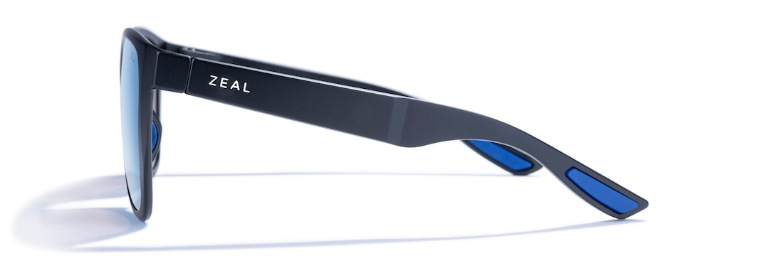 Matte Black MINTURN side View