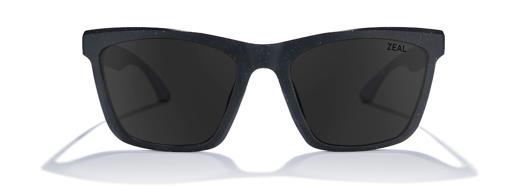 Black Grain CUMULUS front View