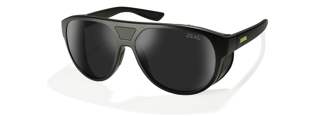 Matte Black SELKIRK quarter View