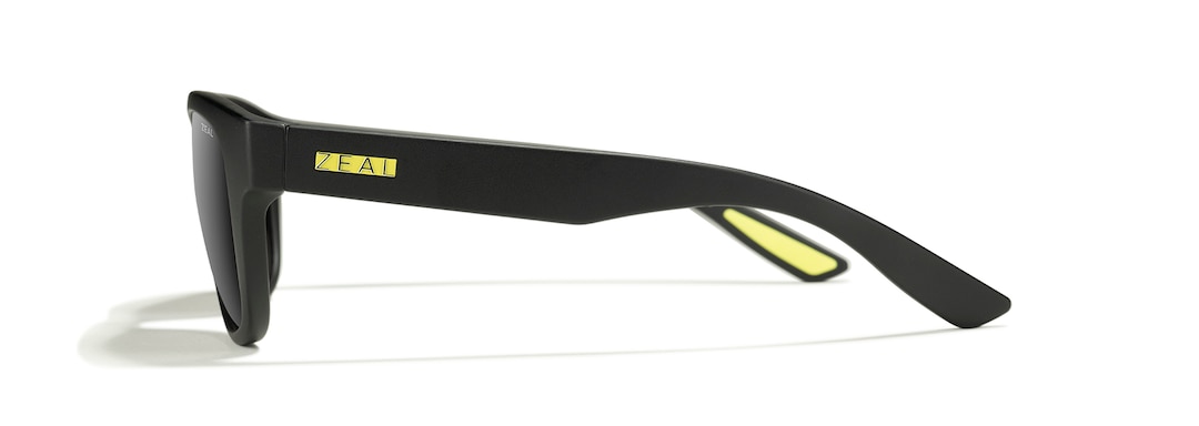 Matte Black CIRRUS side View