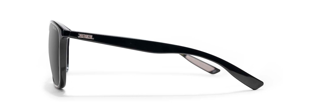 Gloss Black GYPSUM side View